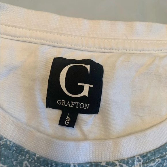 Grafton  Mens short sleeve T-shirt size LG BLUE AND WHITE palm tree patterned - Picture 7 of 10